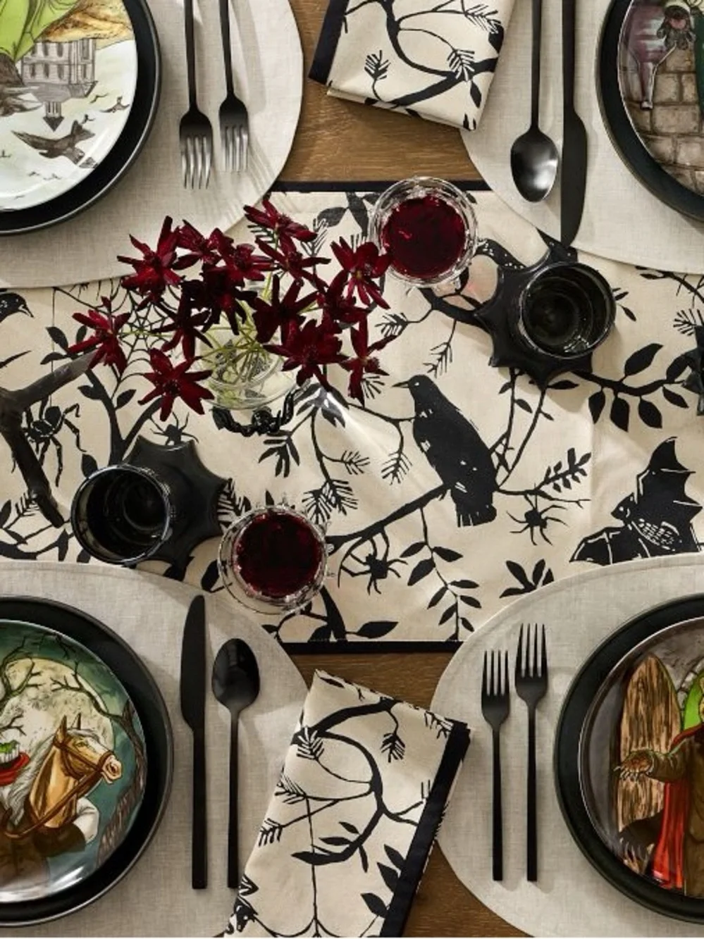 West Elm White Porcelain Rachel Kozlowski Dapper Set of 5 Halloween Plate’s BNIB